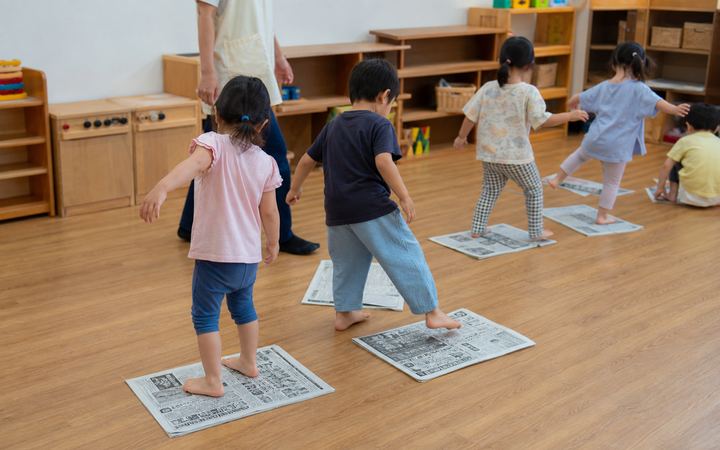 新聞紙島わたりの活動イメージ