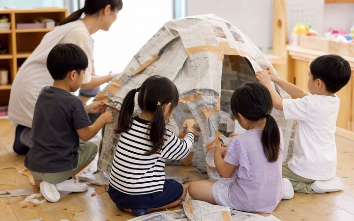 新聞紙テントの活動イメージ