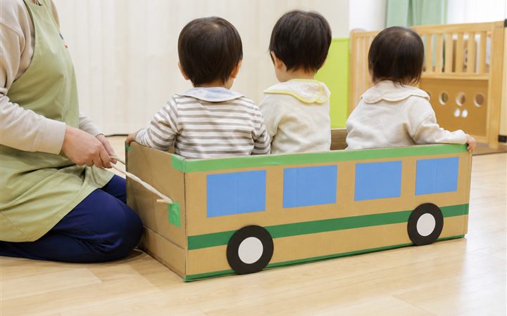 段ボールバスの活動イメージ