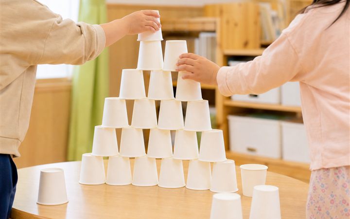 紙コップタワーの活動イメージ